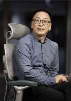 聚焦丨森鹰董事长边书平和"零碳青年"的深度交流