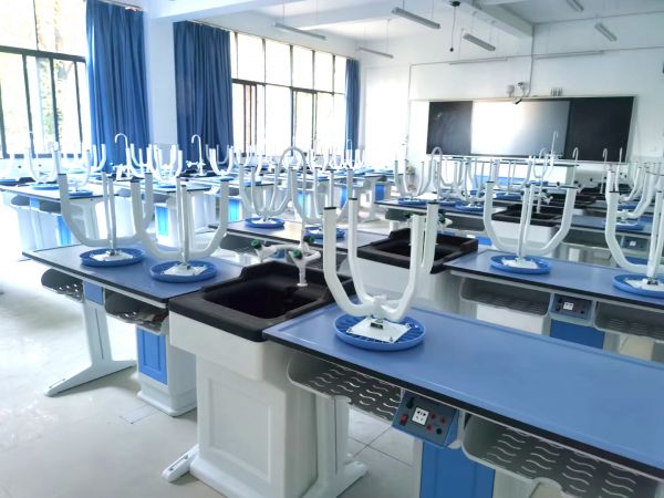 案例赏析|欧神诺实验室陶瓷台面再度走进3所中学实验室