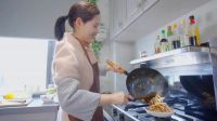 同样是小厨房，为什么别人家的台面干净清爽？原来秘密在这