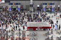 突围五一黄金周。嘉宝莉广告席卷热门旅游城市
