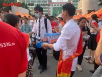 帅丰助力高考|考场外这温暖一幕令人动容