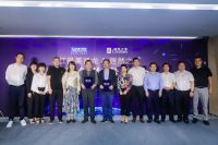 南北掌门二次相拥合作 红星美凯龙联手居然之家为行业发展吃下定心丸
