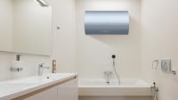 颠覆传统浴室装修！卡萨帝热水器「新风裳」ART7全面屏瞬热来袭