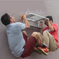 别往墙上打孔了！如今流行“液体钉”，无需打孔，堪比电焊般牢固
