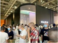 RARA携手黄志达，携2021全系新品强势登陆建博会，首日人流如潮，尽显标杆风范！