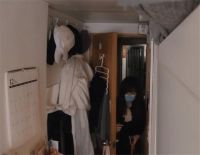 27岁香港海归姑娘，为攒钱住9㎡劏房，面积很小但生活充实