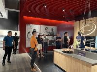 厦门海天红星美凯龙高层莅临亿田 | 共同开启高端定制厨房新时代！