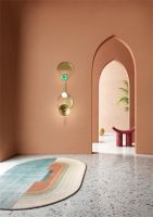 【米兰壁纸墙布窗帘】张柏芝：给孩子最好的爱是陪伴和安全守护！