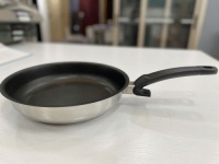 德国厨具菲仕乐,超好用高颜值的不粘锅,拿去吧你!
