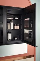 “妍”之有物，为美妆备 科勒携品牌代言人谷爱凌发布全新美妆空间