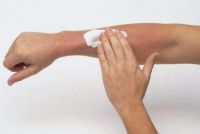 入住新房后家人频频感冒、皮肤过敏等，小心是甲醛在作祟