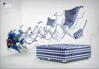 顶奢床具品牌海丝腾，携手Supreme缔造最潮联