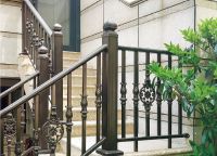【新浪逛工厂】威亚盾铜门系列报道之楼梯扶手系列：典雅大气 尽显尊贵！