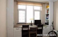 别掉坑：书桌设计在窗台前，就像给家安了一个好看而不实用的笼子