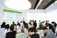 “醛面升级，绿色领跑， “起草者”索菲亚迎接两项人造板新国标的实施