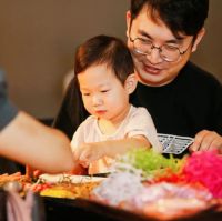 如何给孩子高质量的陪伴？建议家长尤其做好件事