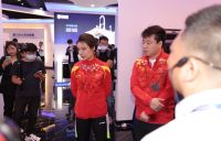 板川与奥运冠军杜丽、庞伟达成合作，正式发起“10分钟10道菜”冠军家宴挑战赛！