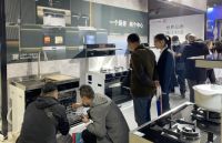 科恩集成灶亮相第十四届嵊州电机·厨具展览会！“一个厨房两个中心”尽展品牌魅力！