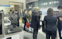 科恩集成灶亮相第十四届嵊州电机·厨具展览会！“一个厨房两个中心”尽展品牌魅力！
