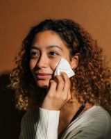 ch22双倍呵护您的健康，便携湿巾清洁杀菌，让您轻松出行