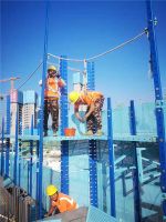 领创全钢爬架助力高品质住宅项目--万科西海岸