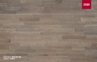 圣象康逸三拼花——KB5304奥伦堡白蜡一款有温度的灰色系三层实木地板