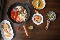 用三禾窒氮轻铁锅颠炒湘菜的灵魂！辣椒炒肉这样做更香