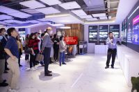 多家投资机构组团到Vensi威士丹利考察调研