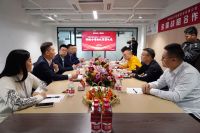 扬子地板与牛妈妈建材供应链达成全国战略合作,全国整装渠道共谋