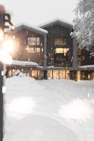 Rolf Benz X Amrai滑雪酒店丨拥抱温暖与奢华