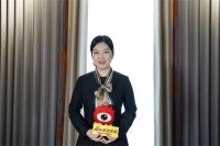 【中国软装臻选黑钻门店】艾是·布家居广州从化经销商王文静：抱怨身处黑暗，不