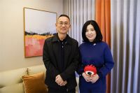 【中国软装臻选黑钻门店】艾是·布家居广州从化经销商王文静：抱怨身处黑暗，不