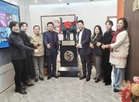 翀驰康业免费为社区居民进行专业培训