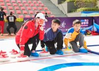 慕思公益再向纵深推进 中国下一代教育基金会慕思冰雪训练营开营
