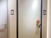 双碳行动｜圣堡罗整体门窗华南（国际）装饰材料城门店：免漆生态门打造健康环保家居空