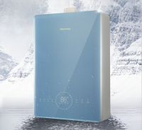 春寒料峭小心着凉，用海信燃气热水器予你恒温呵护