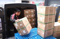 不舍昼夜 公牛23000个英标转换器驰援香港方舱医院