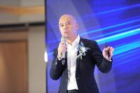 云南设计名师团签约授牌仪式在昆明红星美凯龙隆重举行