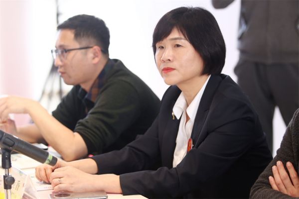 湖南省室内装饰协会秘书长：范桂香女士