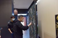 领绣墙布开展正式敲钟前重要战略合作，天猫新零售强化品牌势能