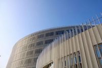 家源钛瓷金属板助力青岛金融区教育基地
