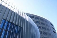 家源钛瓷金属板助力青岛金融区教育基地