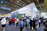 潮这儿看|打卡轩尼斯门窗“创赢·同写新篇章”主题展，品味科技美学