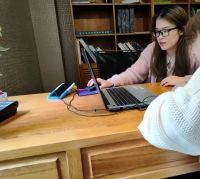 知嘛家家居全案设计师：解锁精彩纷呈的双面人生，“我扎根生长，也自然流淌”