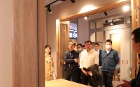 携手并行同谋发展，居然之家团队莅临霍尔茨门业参观交流