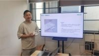 吸顶灯扛鼎之作 雷士电商“小白灯”