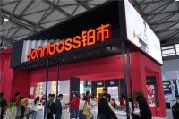 洞察消费者生活场景，开拓潮流新赛道，johnboss铂市越道超车