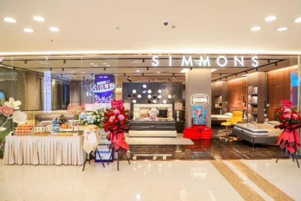 蓄力新生 Simmons®席梦思X杨婉唤新合作暨重装开业