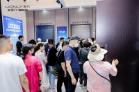 直击现场丨王力馆人头攒动，门博会首日喜提超高人气