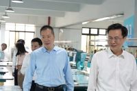 【领绣】重磅 | 市委一行莅临领绣考察指导！